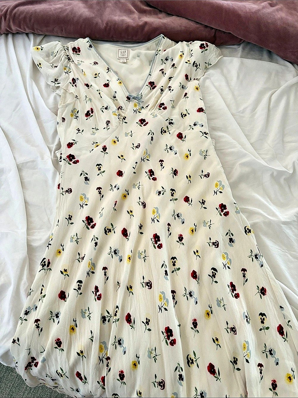 GAP xDOEN Floral midi Dress in White & Red Size 8